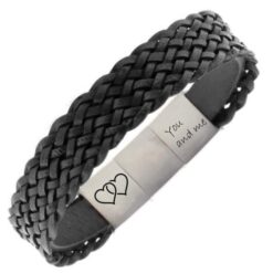 zwart gevlochten_mannen_armband_met_verborgen_tekst_gravure